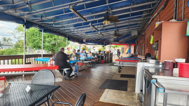 Service With Small Town Heart