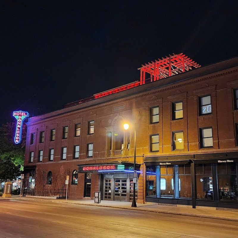 The HoDo Restaurant (Hotel Donaldson) – Fargo, North Dakota