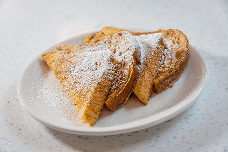 This Ohio Diner’s Cinnamon French Toast Has Quietly Become A Statewide Obsession 3 What Makes The Custard Different