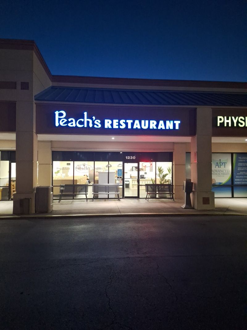 Peach's Restaurant - Venice