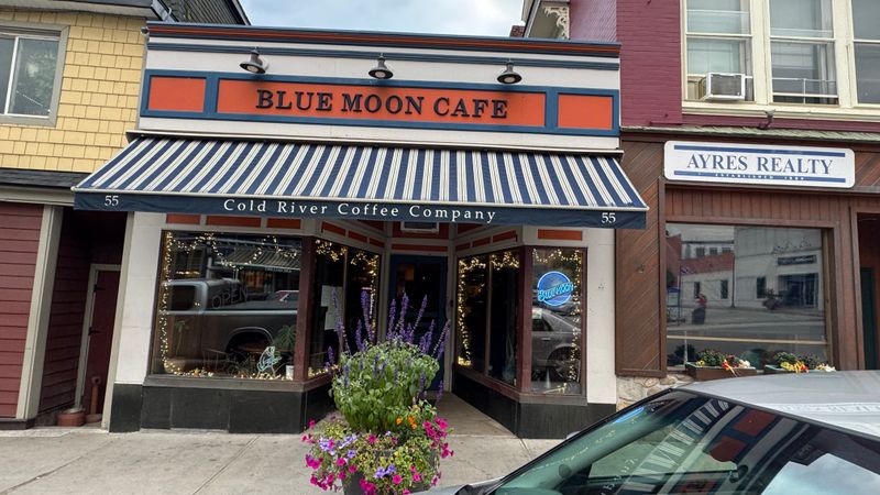 Blue Moon Cafe