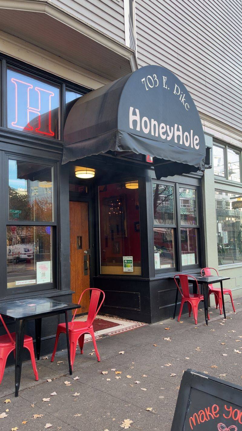 HoneyHole Sandwiches - Seattle, Washington