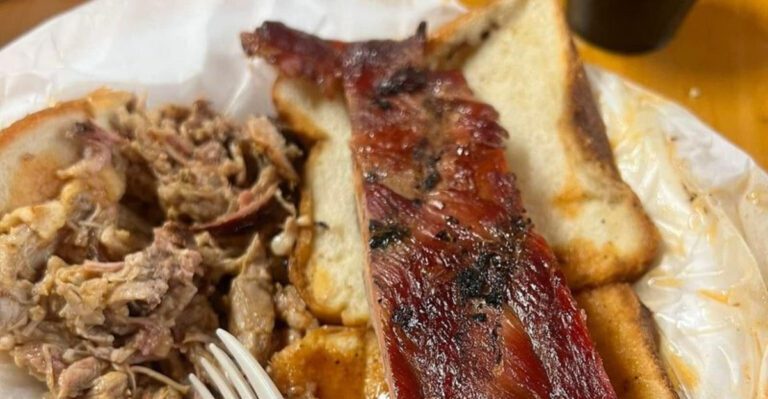 This Alabama BBQ Joint Serves Ribs So Tender Locals Call Them “Worth The Detour”