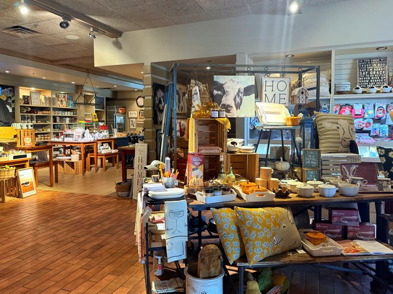 Farm Themed Atmosphere With Heart