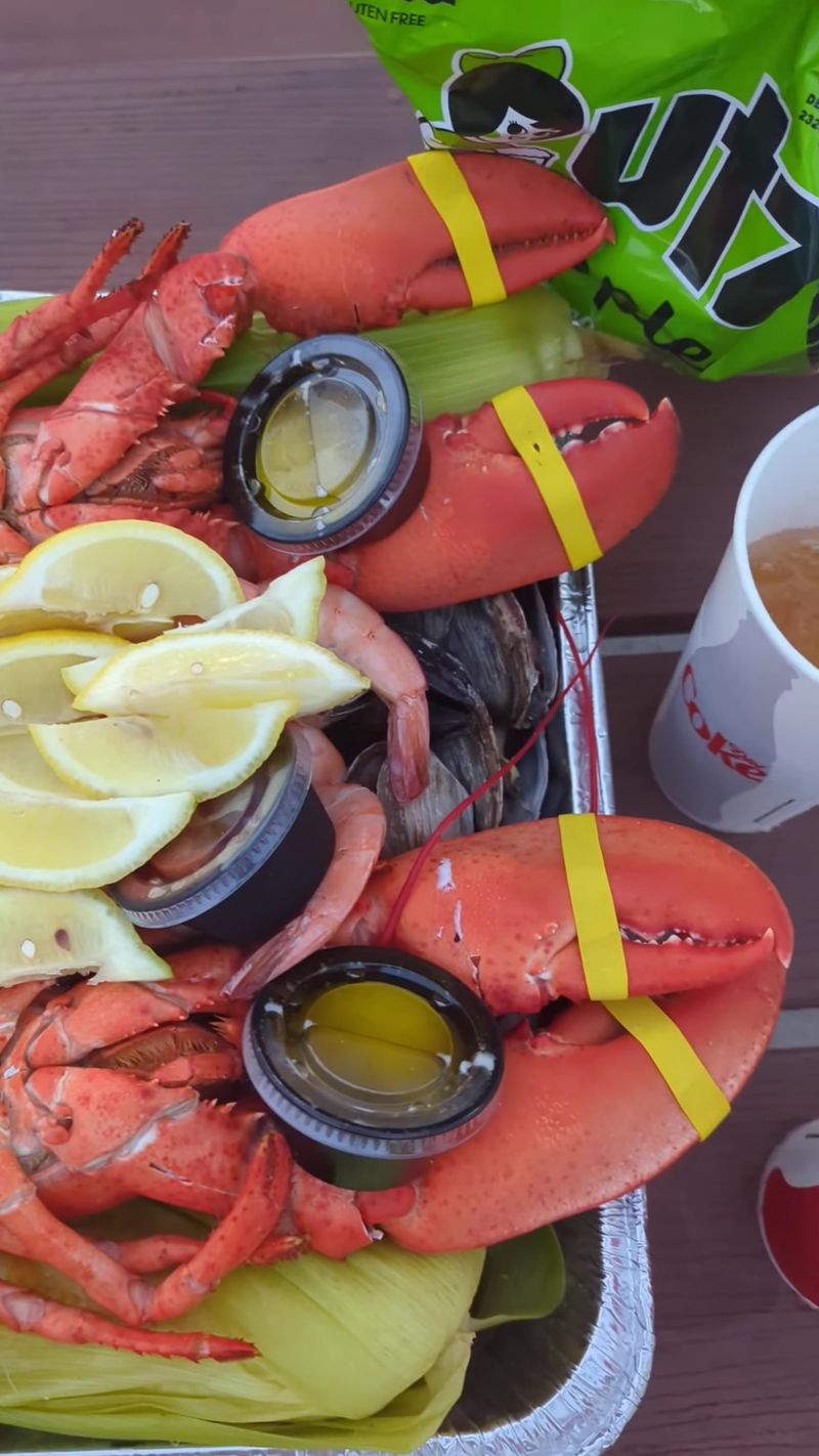 This Maine Lobster Pound Lets You Pick Your Dinner Right Off The Dock 9 Insider Tips For A Better Bite