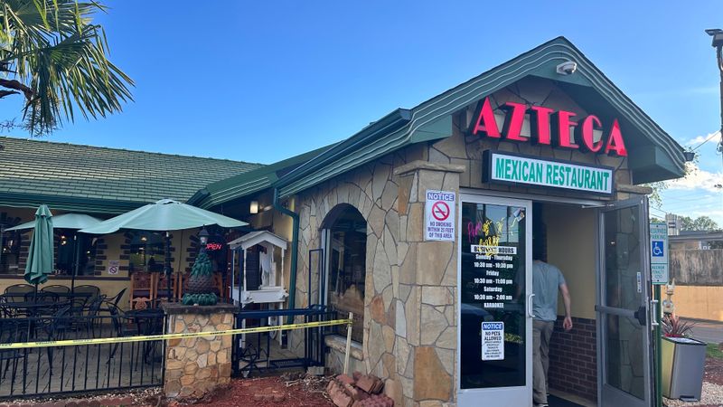 These Classic Mexican Restaurants In North Carolina Have Takeout Bags Locals Trust For Comfort Nights 10 Azteca Mexican Restaurant – Charlotte, NC