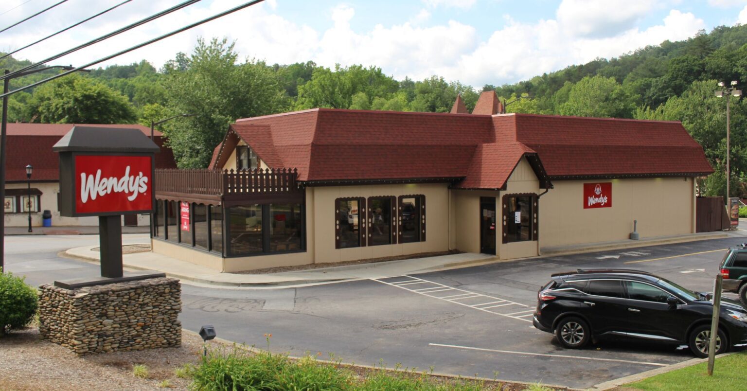 Wendy's plans to shut hundreds of restaurants across the US