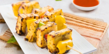 11 Indian Vegetarian Classics Even Hardcore Meat Lovers Fall For