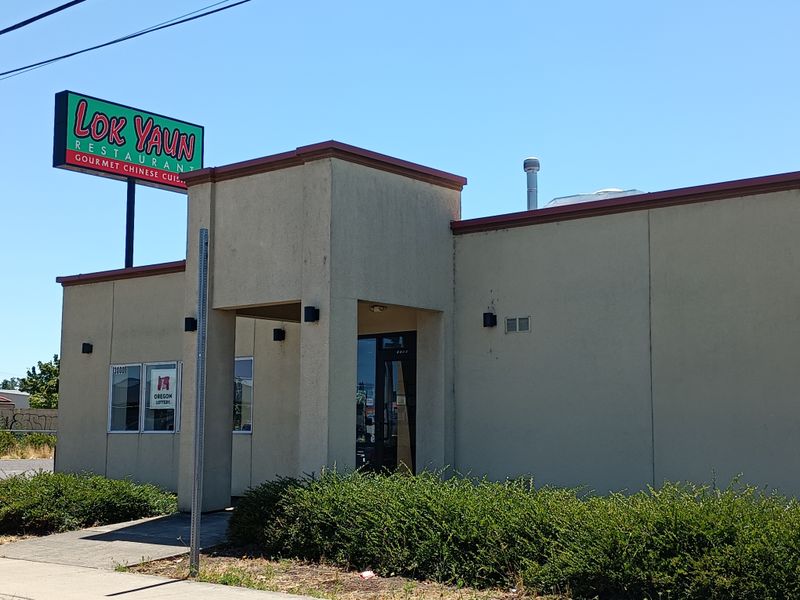 12 Eugene, Oregon Hole-In-The-Wall Favorites Locals Keep Recommending 6 Lok Yaun Restaurant - Eugene, Oregon