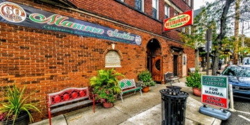 12 Family Run Italian Counters Across America Still Serving Red Sauce Like Its the 1950s