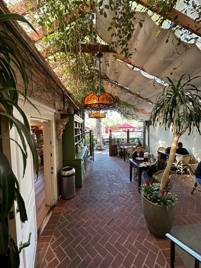 Aroma Coffee & Tea Co. - Studio City, California
