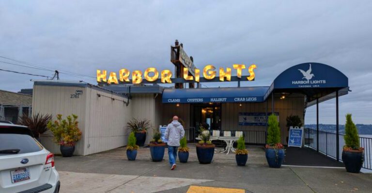 13 Washington Breakfast Spots Where Dungeness Crab Is The Morning Star