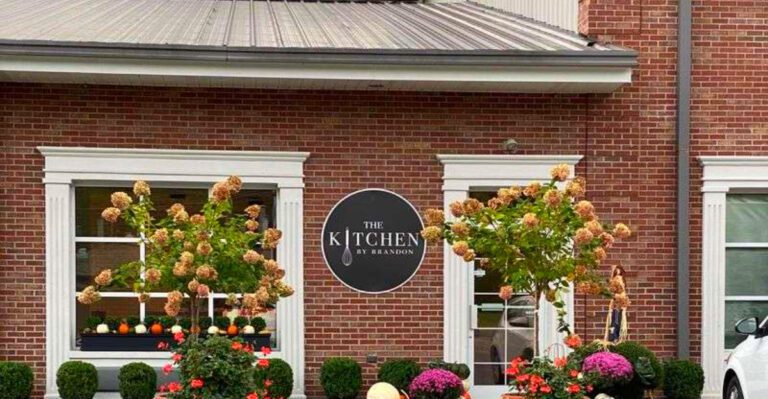 14 Kentucky Biscuit Windows Locals Call Their Morning Salvation