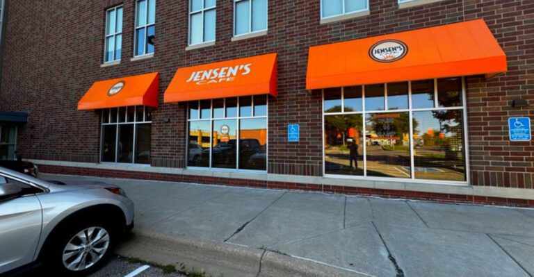 14 Minnesota Hotdish Stops Where Every Bite Feels Like Winter Comfort