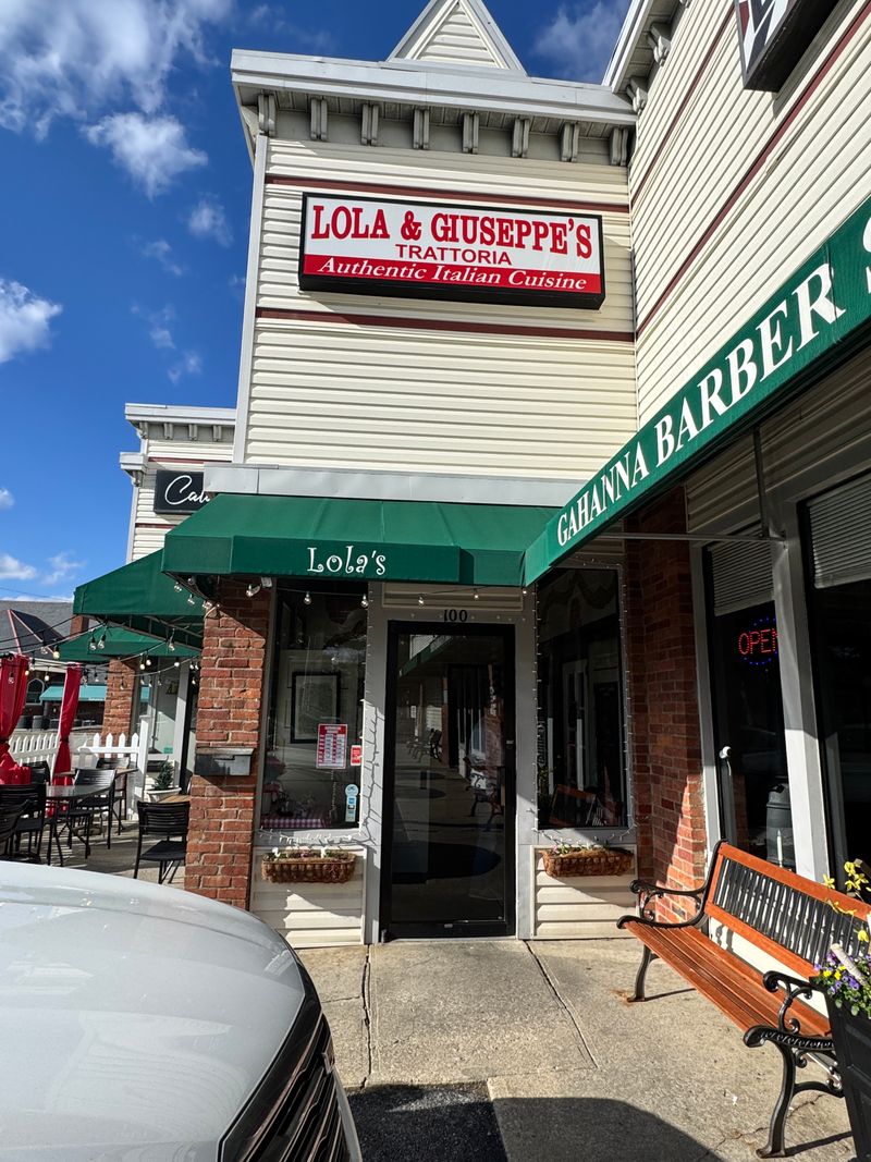 14 Ohio Italian Kitchens Where Saturday Reservations Disappear In Minutes 6 Lola & Giuseppe’s Trattoria – Columbus, OH