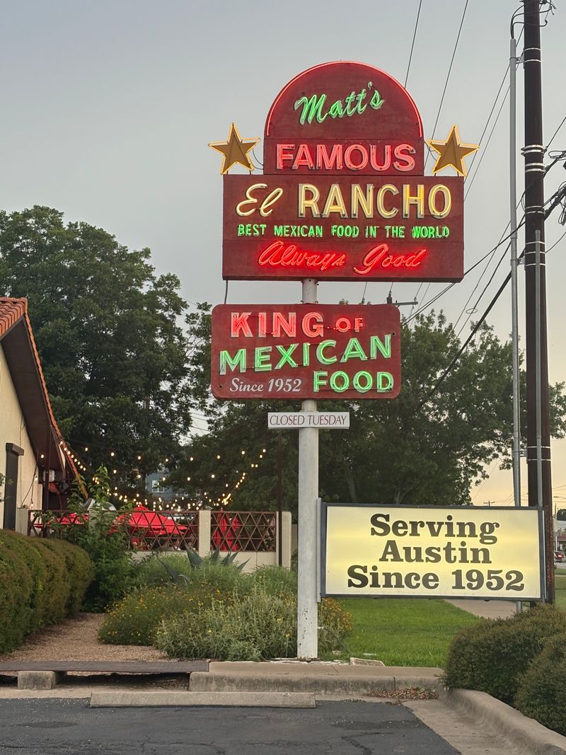 14 Texas Enchilada Houses Where The Red Sauce Still Simmered Overnight 6 Matt’s El Rancho – Austin, TX