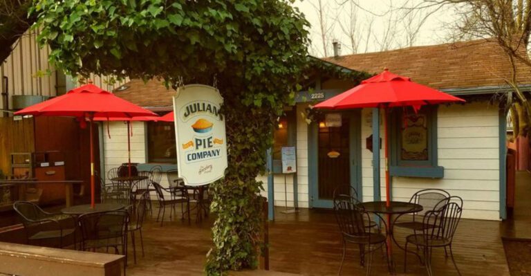 19 Classic Pie Shops Across America Where Dessert Still Comes by the Slice