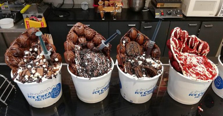 20 Grocery Store Desserts That Sell Out Faster Than People Expect