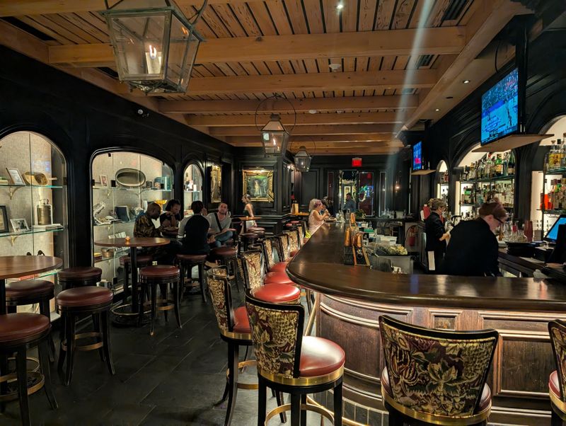 One Unforgettable Fine Dining Spot in Every State 19 Restaurant R'evolution – New Orleans, Louisiana