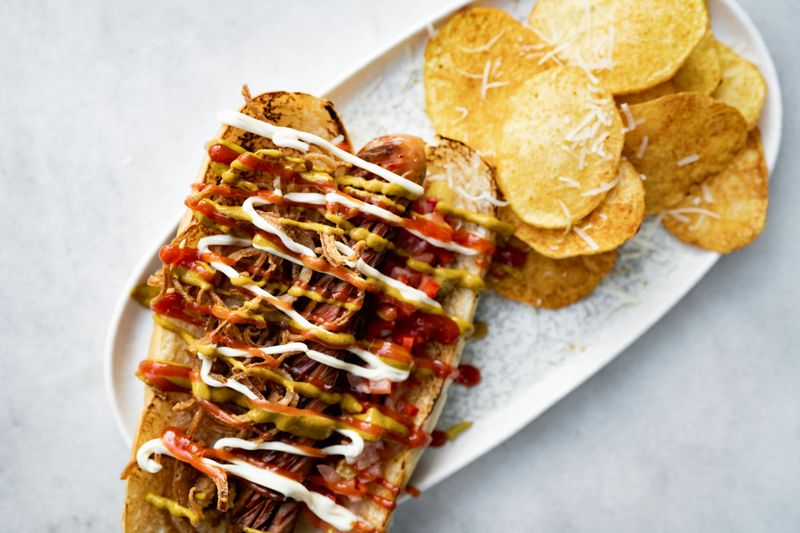 Chips and flavored crisps