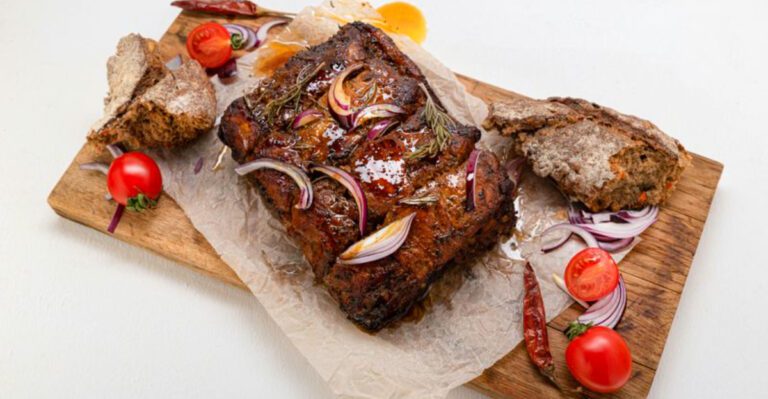 7 Holiday Comfort Foods People Call “Outdated” – Right Before They Ask for Seconds