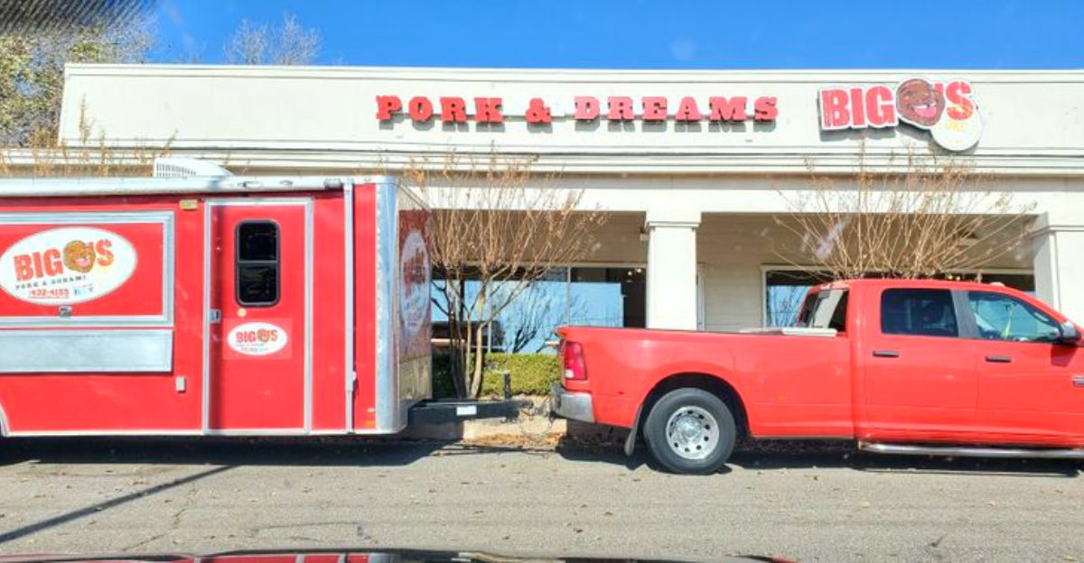7 Oklahoma Trucks Serving Fry Bread Tacos Worth Every Detour 5 8 Oklahoma Trucks Serving Fry Bread Tacos Worth Every Detour