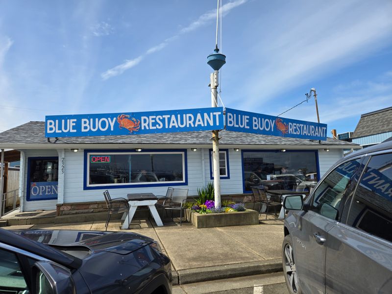 8 Washington Coastal Cafés Serving Cod Sandwiches That Taste Like Sea Air and Sunshine 6 Blue Buoy - Westport, Washington