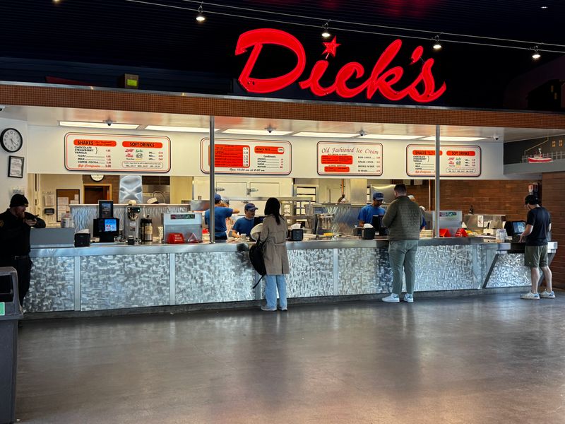 Dick's Drive-In-Seattle, Washington