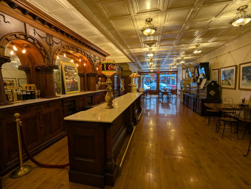 This Indiana Soda Fountain Serves Hand-Dipped Ice Cream Locals Say Is A Sweet Tradition 7 The Scoop Locals Drive For