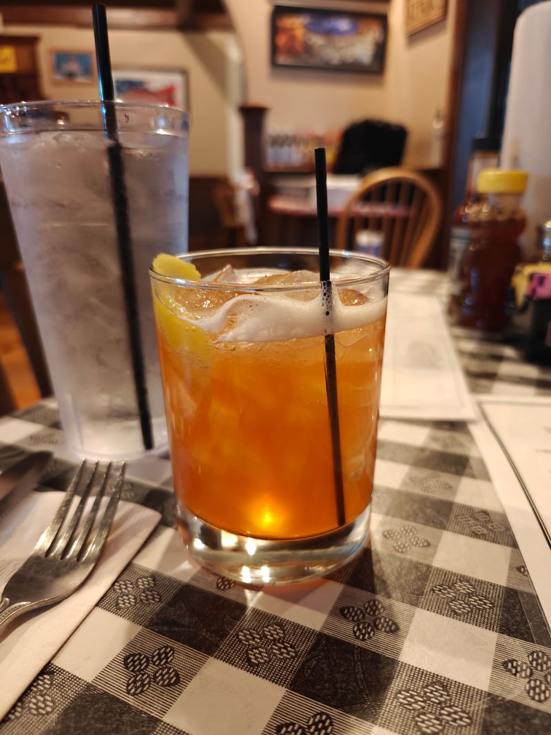 This Louisiana Steakhouse Serves Massive Porterhouse Steaks Locals Say Are Worth Sharing 21 Evenings That Feel Like a Small Celebration