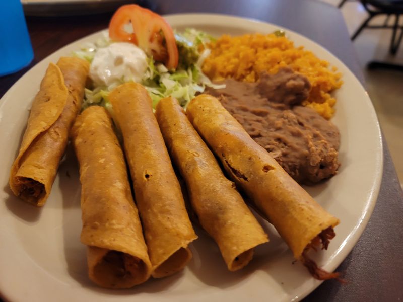 This Texas Family-Run Tamale House Serves Hand-Rolled Tamales Locals Have Loved Since The Early ’70s 21 Why Rosie's Still Matters