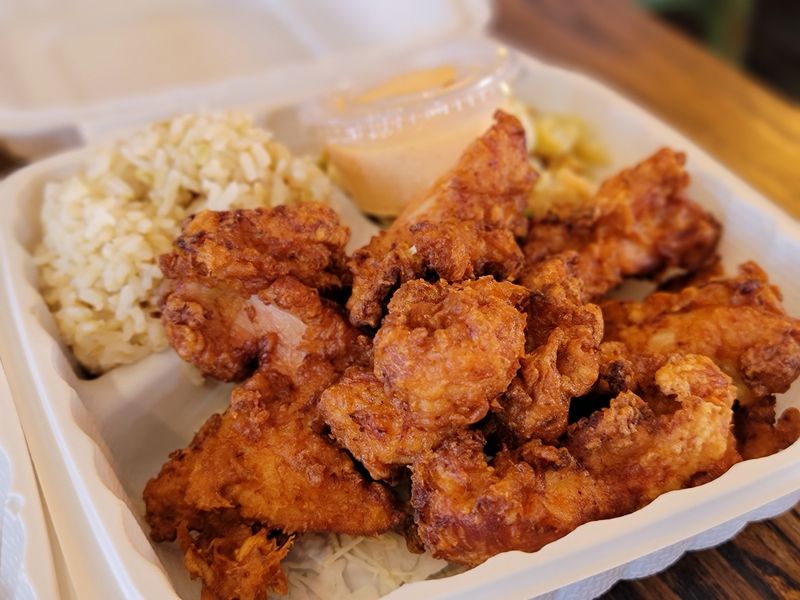 Pioneer Saloon - Honolulu, Hawaii