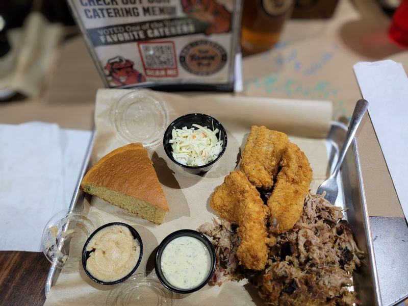 16 Virginia BBQ Counters Serving Pulled Pork So Tender It Barely Needs Sauce 12 The Fishin' Pig Waynesboro - Waynesboro, Virginia