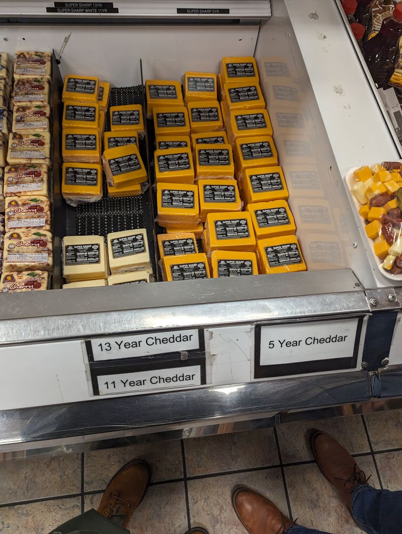 Simon's Specialty Cheese Store - Appleton, Wisconsin