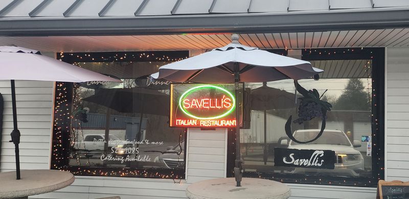 Savelli's Italian Restaurant	Knoxville, Tennessee