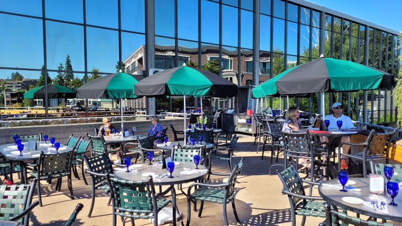 13 Washington Breakfast Spots Where Dungeness Crab Is The Morning Star 15 Anthony’s HomePort Kirkland – Kirkland, WA