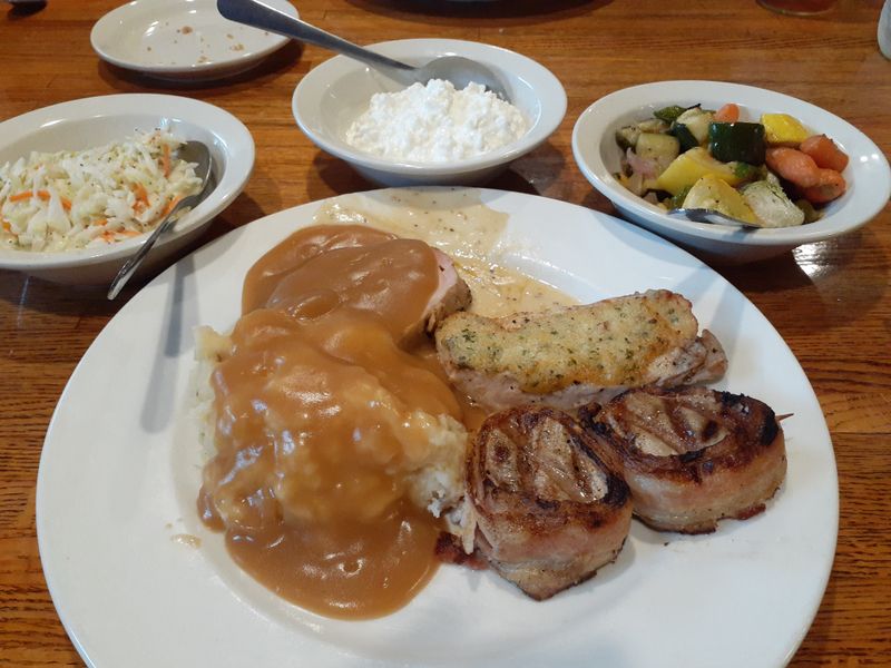 The Shed’s Meatloaf Supper