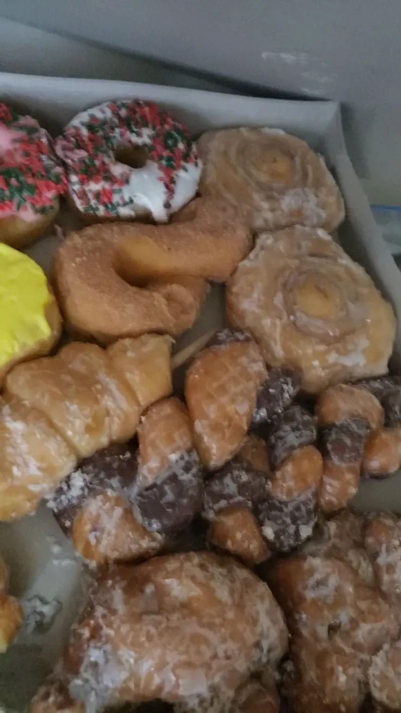 Cinnamon Roll Yeast Donut