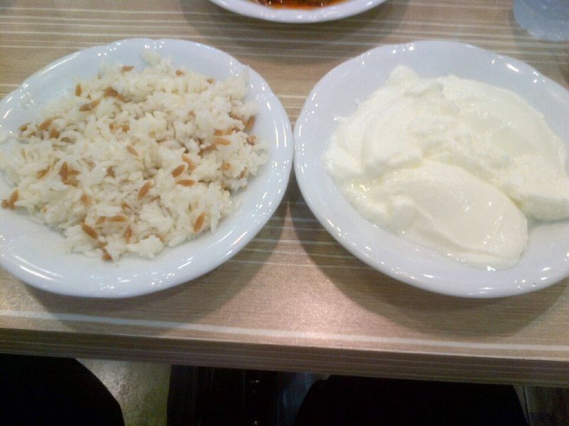 10 Weird Food Combos From Back Then That Actually Work 5 Rice with yogurt