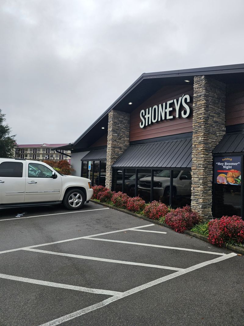 Shoney's - Sevierville - Sevierville, Tennessee