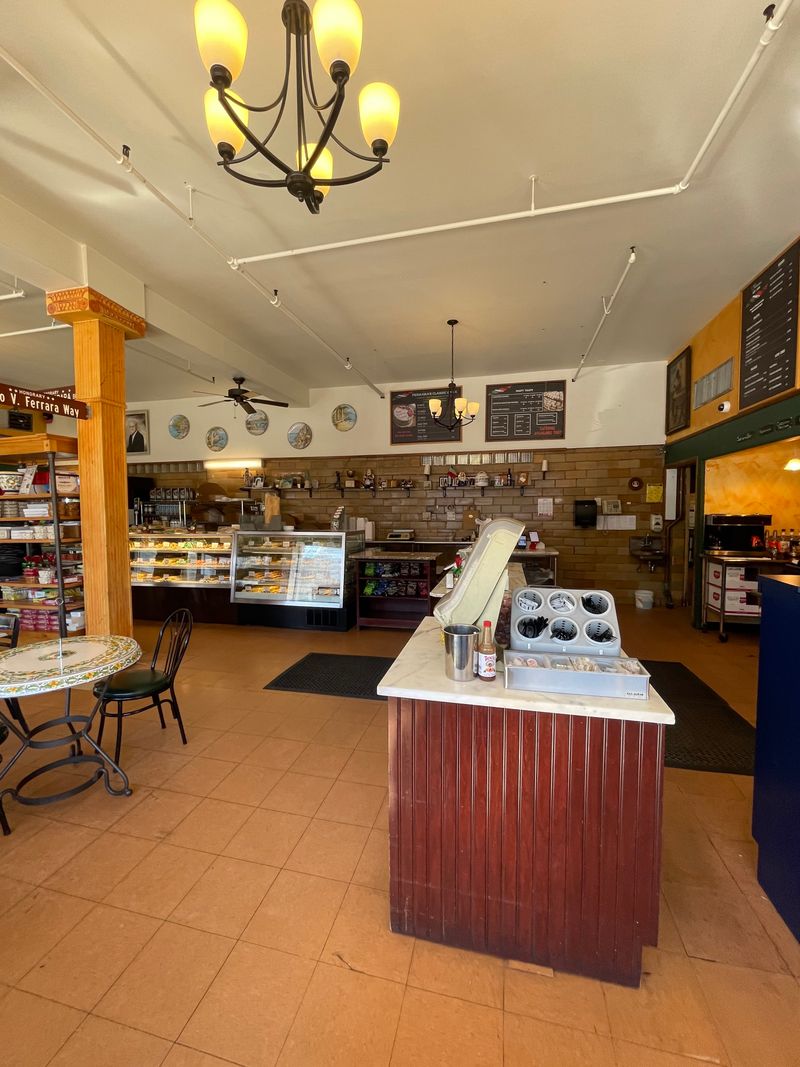 Ferrara Bakery - Chicago, Illinois