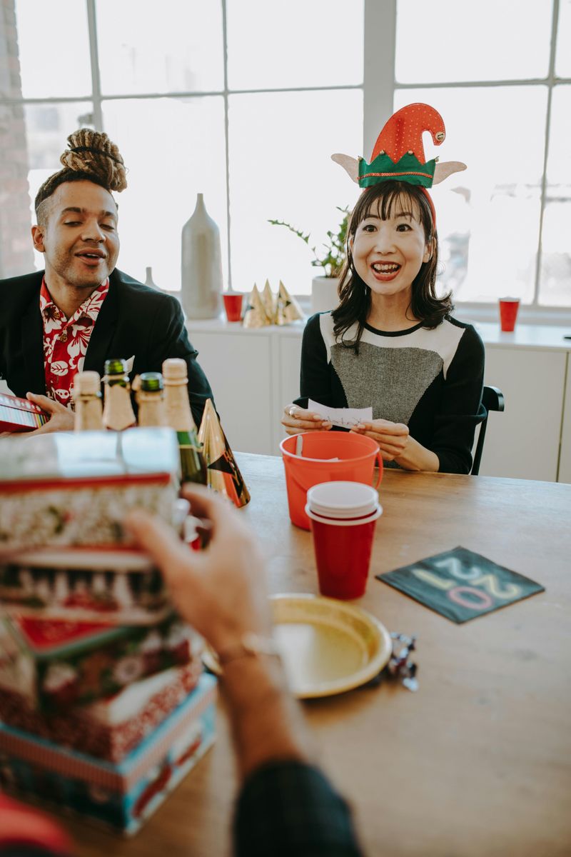 16 Fast Food Birthday Party Memories That Sound Unreal to Kids Now 4 Paper party hats