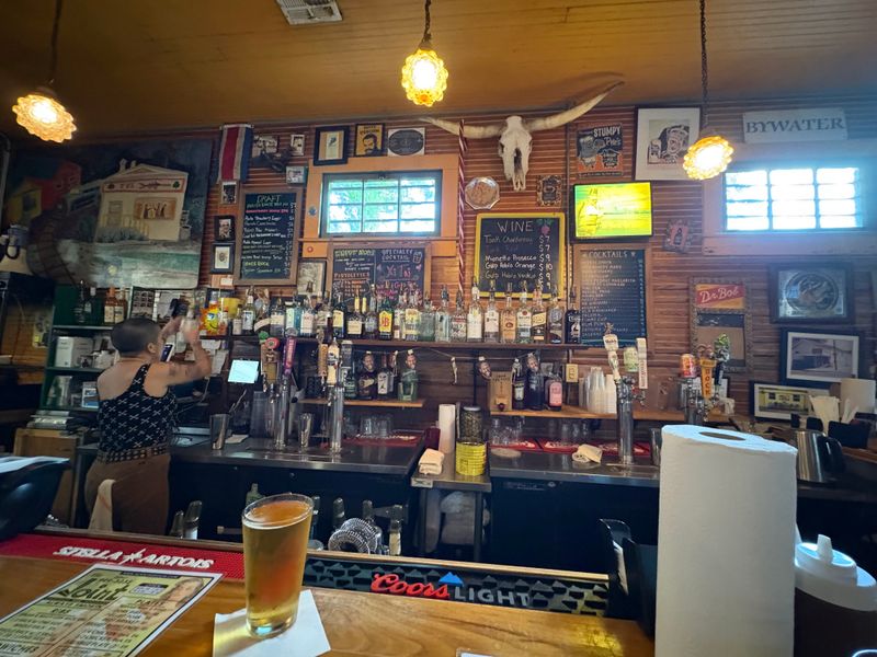 Full Bar and Local Beers