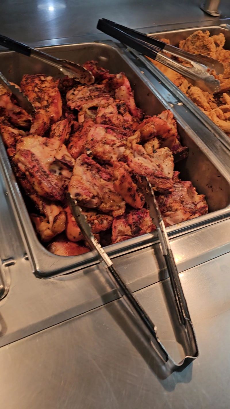 This Mississippi Buffet Serves Southern Comfort Food Locals Say Is Worth Loosening The Belt 21 A Lunchtime Ritual