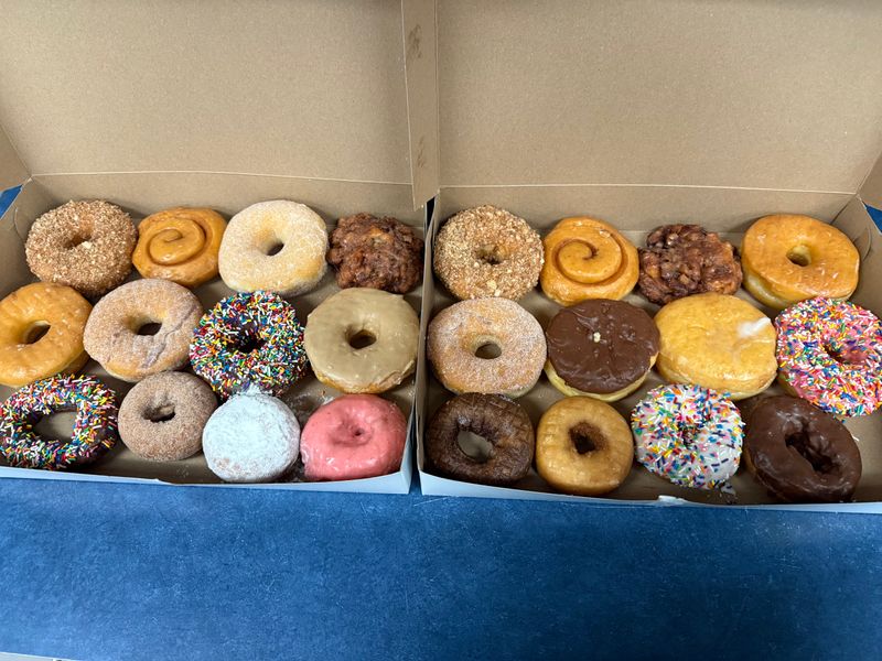 11 Arizona Donut Shops Where The Glaze Is Still Warm When The Box Closes 10 HiHi Donuts - Phoenix, Arizona