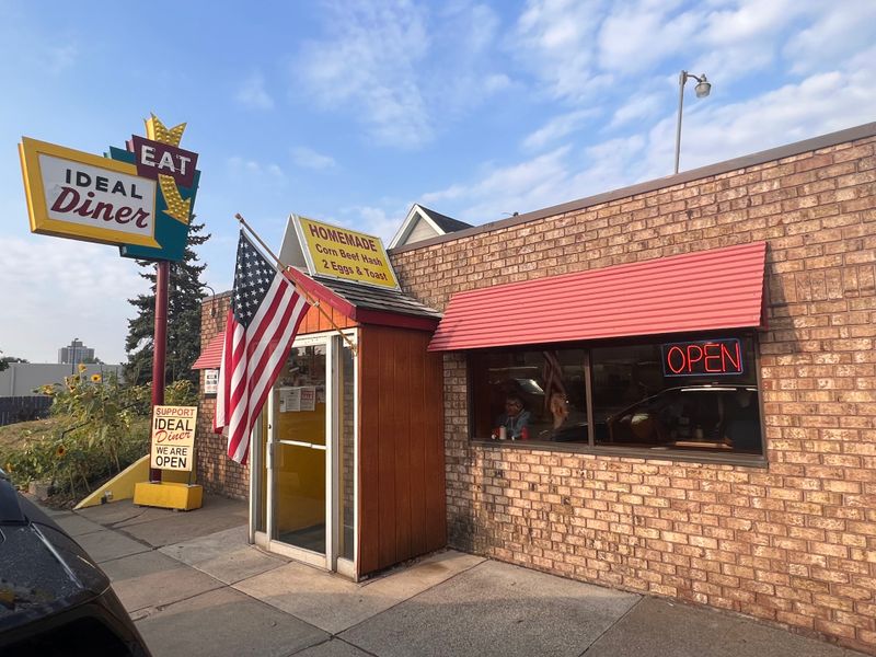 18 Tiny Cafés Across America Pouring Bottomless Coffee and Serving Breakfast All Day 3 Ideal Diner - Minneapolis, Minnesota