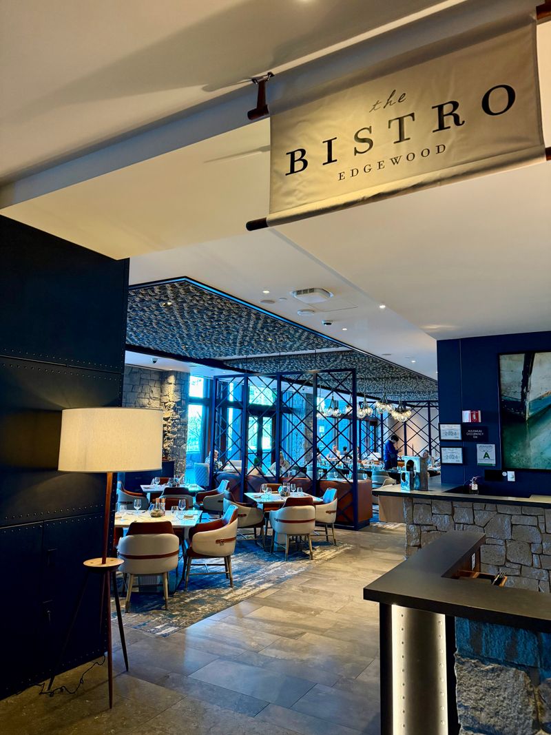 I Spent a Long Weekend Chasing 20 Small-Town Brunch Spots (6 Were Shockingly Affordable and Amazing) 19 Bistro at Edgewood Tahoe – Stateline, Nevada