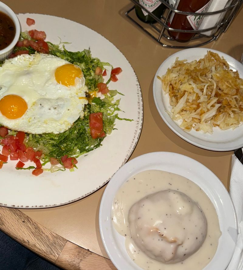 This Breckenridge Mountain Café Serves Breakfast Plates Travelers Swear Are Worth The Altitude 8 Trout And Eggs Classic