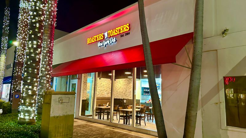 Roasters 'N Toasters - Miami, Florida