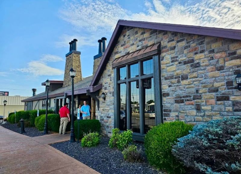 Jimm's Steakhouse & Pub - Springfield, Missouri